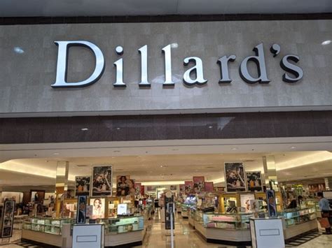 dillards stores in charleston sc.